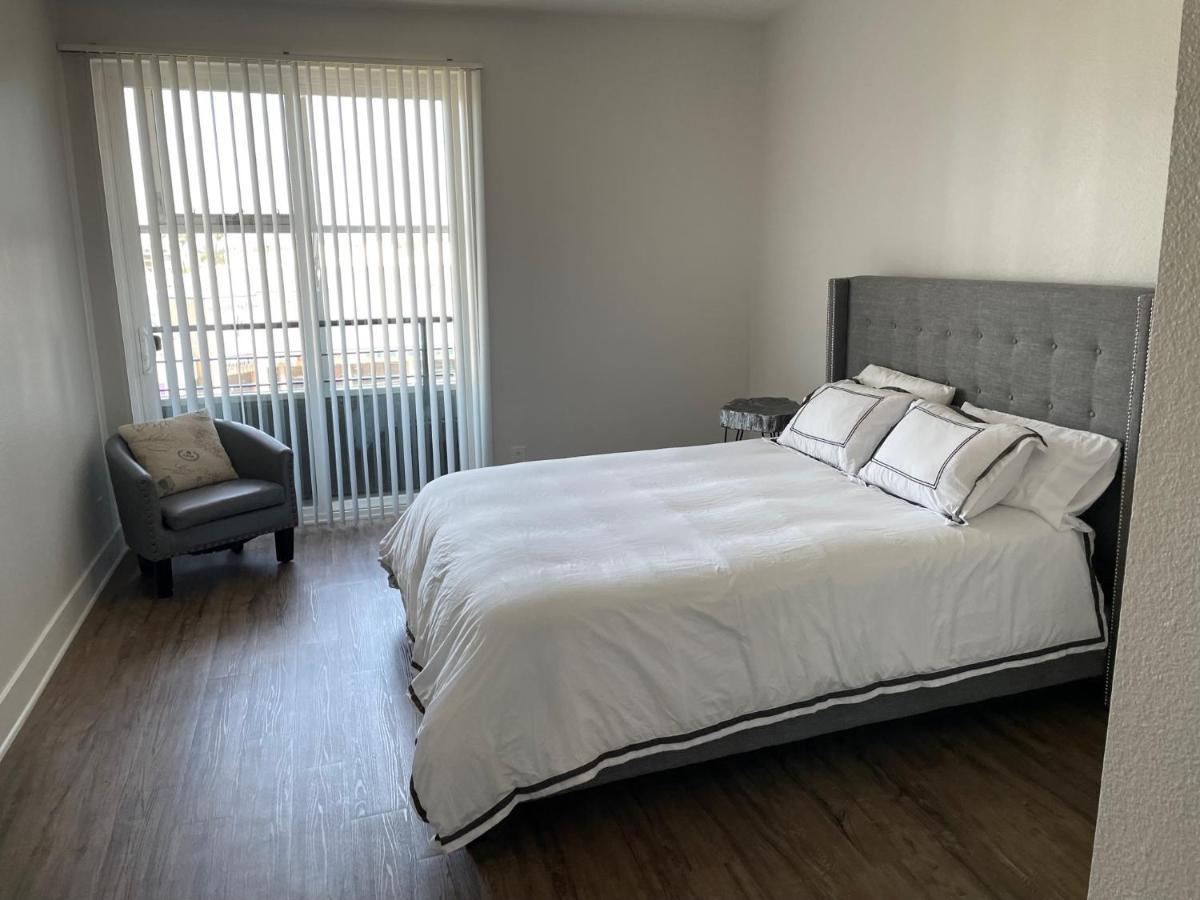 Villa Marina - Modern & Immaculate, Spacious, Gated Condo With Fireplace Pool, Gym, 2 Master Bedrooms Los Angeles Luaran gambar