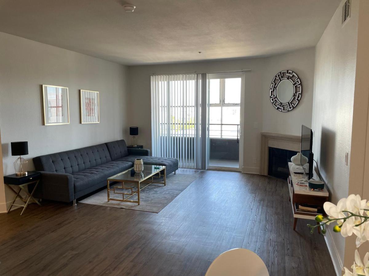 Villa Marina - Modern & Immaculate, Spacious, Gated Condo With Fireplace Pool, Gym, 2 Master Bedrooms Los Angeles Luaran gambar