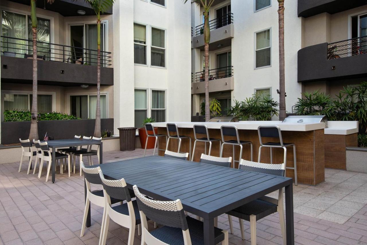 Villa Marina - Modern & Immaculate, Spacious, Gated Condo With Fireplace Pool, Gym, 2 Master Bedrooms Los Angeles Luaran gambar